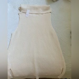Lou & Grey heavy knit turtleneck vest